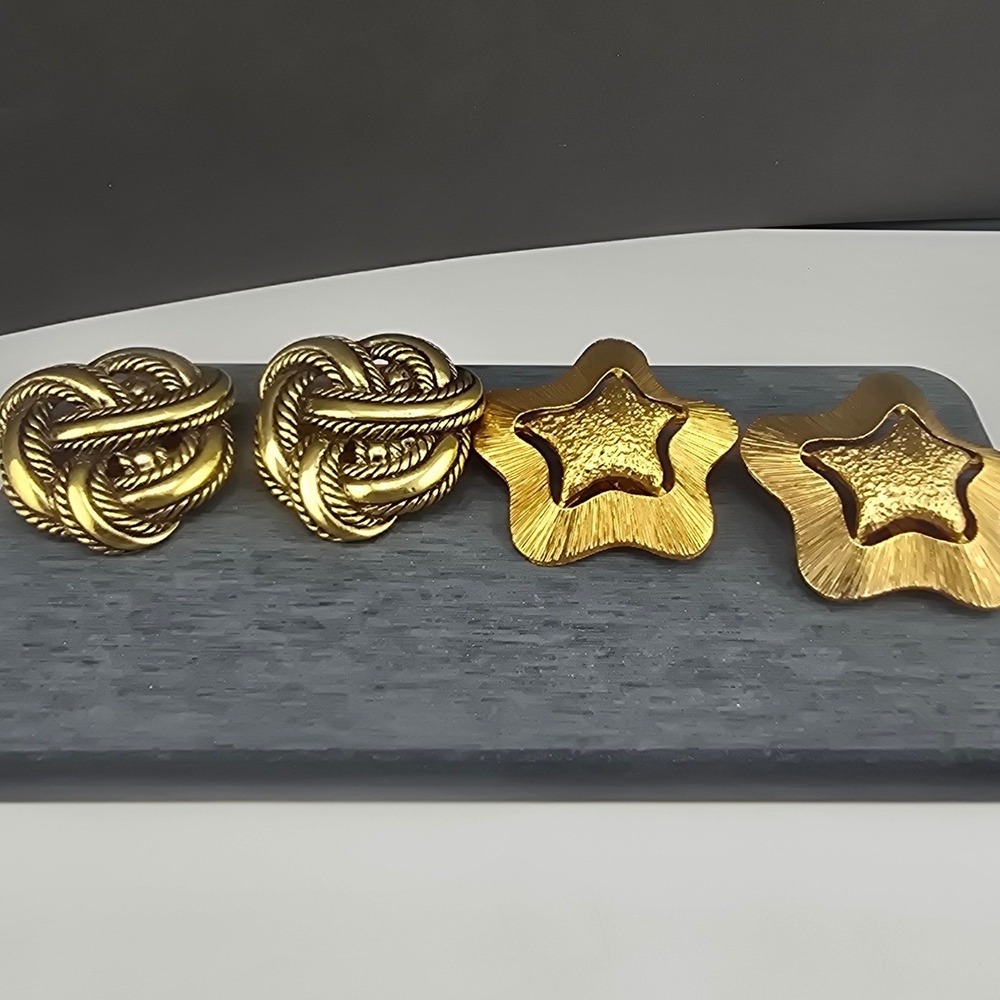 Vintage Estate Earring Set Gold Tone Star Love Knot Clip On 1.25in